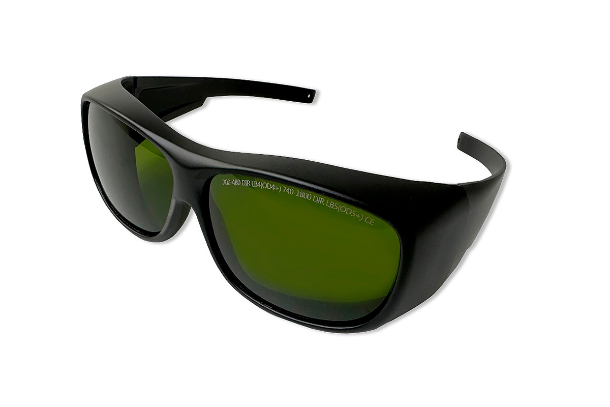 Occhiali protettivi per il cosmetologo per laser a diodo